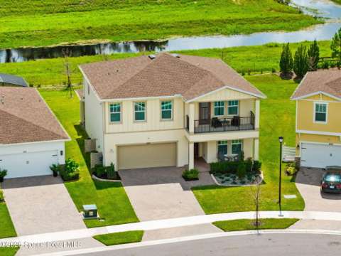 660 Veridian Circle, gated community for sale in Palm Bay