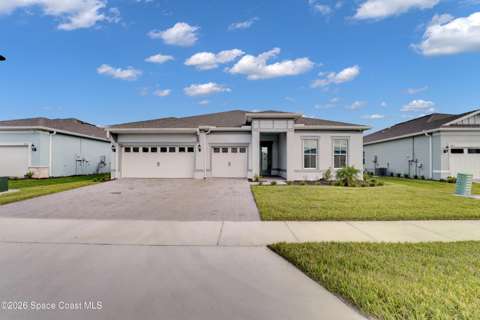 9190 Wander Trail, waterfront for sale in Melbourne