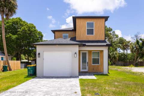 1905  Stockton Street, home for sale in Melbourne 32901