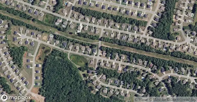 Aerial view of Heritage Pointe