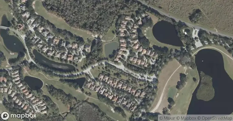 Las Colinas in Howey In the Hills