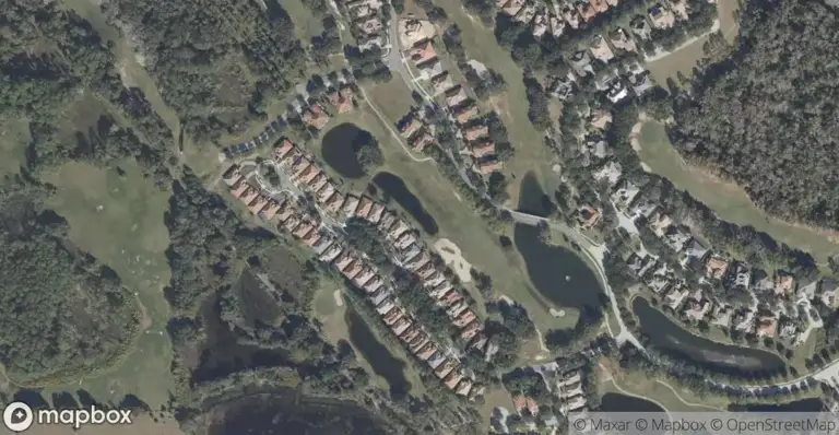 Las Colinas in Howey In the Hills