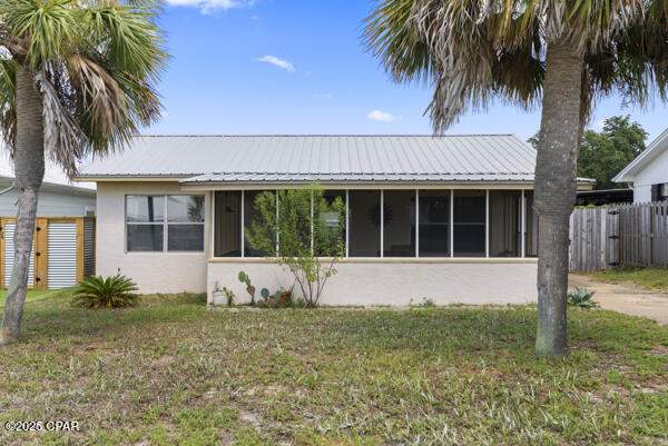 2 bedroom SingleFamilyResidence at 326 Derondo Street, Kiska Beach 1st Add, Panama City Beach — photo 3