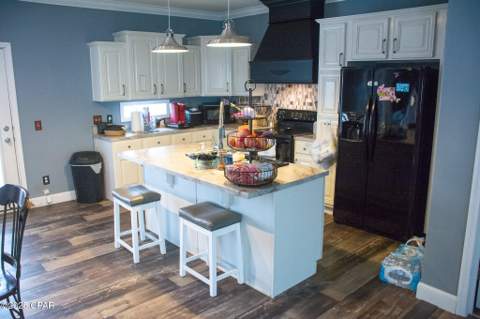1224 Grace Avenue, Panama City FL - photo 9 of 35