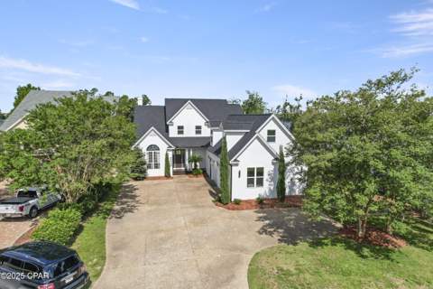 2502 Country Club Drive, Lynn Haven FL - photo 18 of 54