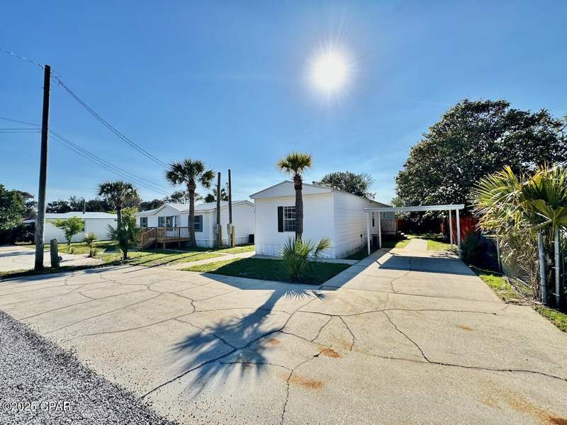 3 bedroom ManufacturedHome at 329 Hibiscus Drive, Laguna Beach Estates, Panama City Beach — photo 3