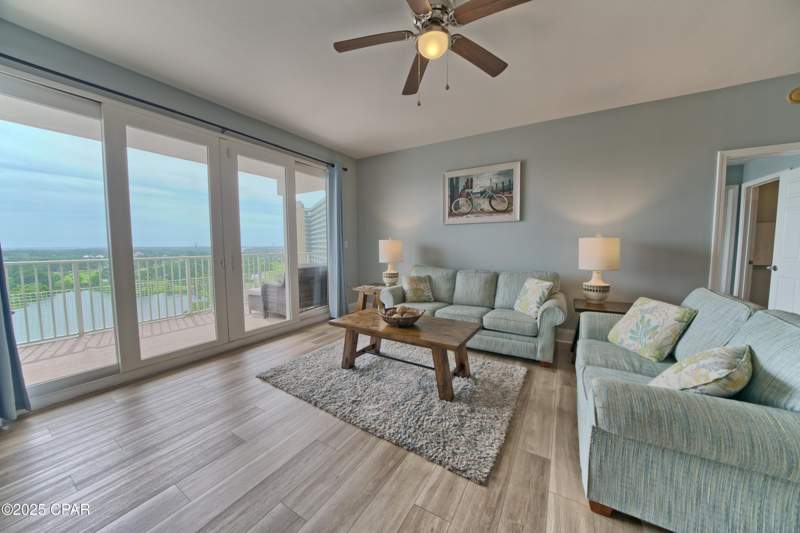 3 bedroom Condominium at 9902 S Thomas Drive 1431, Laketown Wharf, Panama City Beach — photo 2