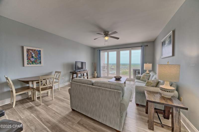 3 bedroom Condominium at 9902 S Thomas Drive 1431, Laketown Wharf, Panama City Beach — photo 4
