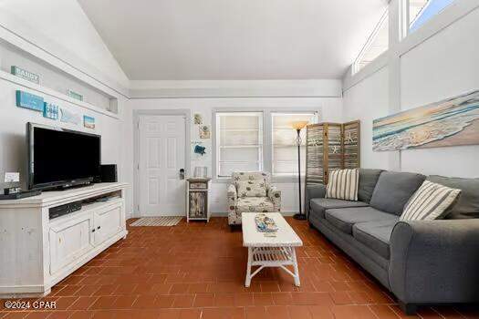 2 bedroom SingleFamilyResidence at 208 3rd Street 1/2, Sunnyside, Panama City Beach — photo 5