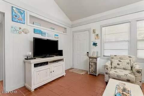 208 3rd Street 1/2, Panama City Beach FL - photo 8 of 29