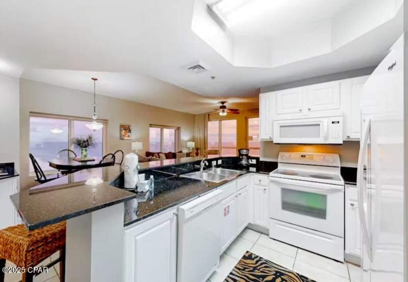 3 bedroom Condominium at 15817 Front Beach 1601 Road 1601, Calypso Towers I, Panama City Beach — photo 5