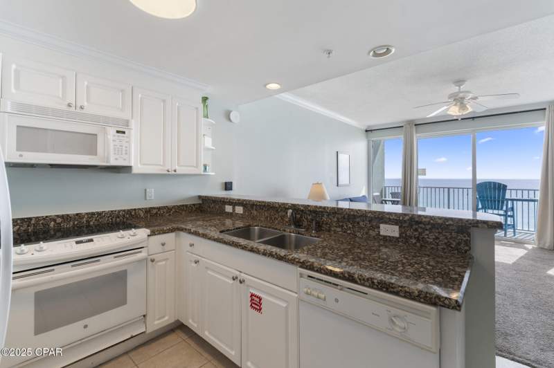 1 bedroom Condominium at 9450 S Thomas Drive 507D, Boardwalk Central, Panama City Beach — photo 5