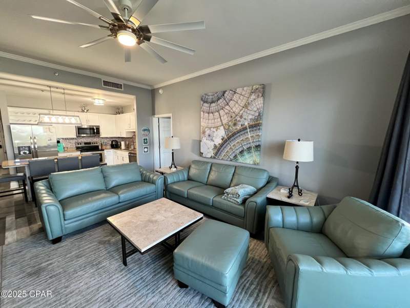 3 bedroom Condominium at 9902 S Thomas Drive 2132, Laketown Wharf, Panama City Beach — photo 2