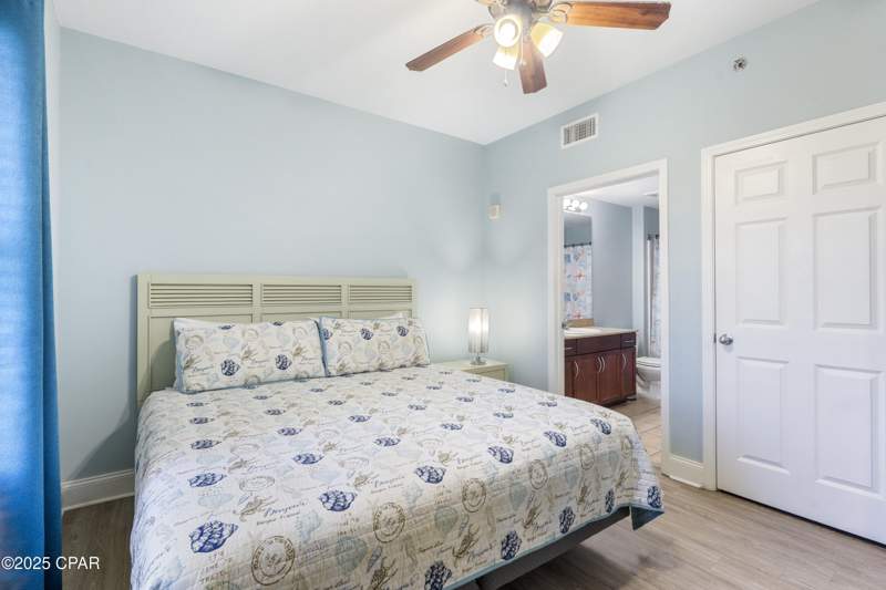 1 bedroom Condominium at 9902 Thomas Drive 1735, Laketown Wharf, Panama City Beach — photo 2