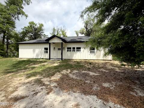 3034 Paradise Lakes Road, Chipley FL - photo 7 of 48