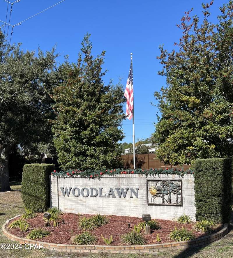 5 bedroom SingleFamilyResidence at 419 Bay Shore Drive, Woodlawn Unit 2, Panama City Beach — photo 4