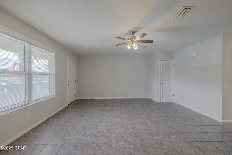 2 bedroom Condominium at 7813 N Lagoon Drive 4H, Greenwood Estates 5, Panama City Beach — photo 2