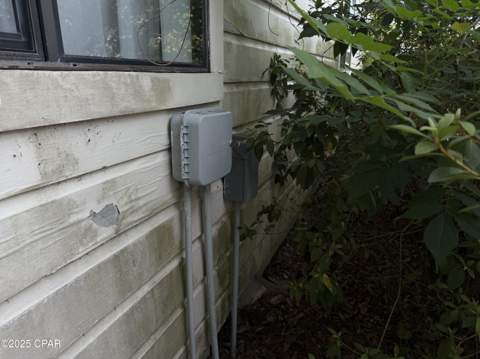 2203 Monument Avenue, Port St Joe FL - photo 9 of 28