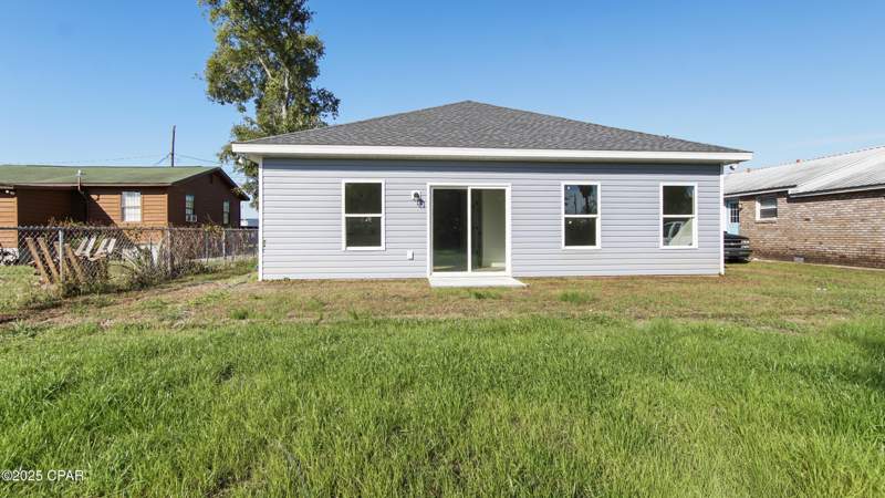 3 bedroom SingleFamilyResidence at 1514 Chandlee Avenue, Chandlee 3rd Add, Panama City — photo 2