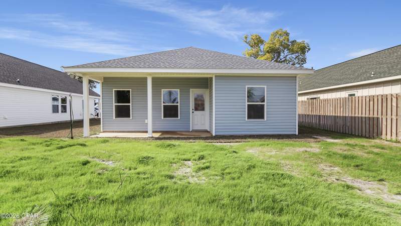 3 bedroom SingleFamilyResidence at 1148 Mulberry Avenue, N Highland, Panama City — photo 2