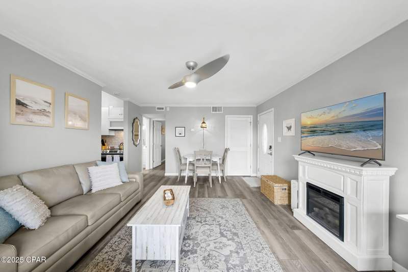 1 bedroom Condominium at 17462 Front Beach Road 10C3, Horizon South I, Panama City Beach — photo 3