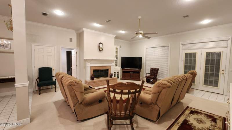 3 bedroom SingleFamilyResidence at 2513 Parkwood Drive, The Woods Phase 2, Panama City — photo 3