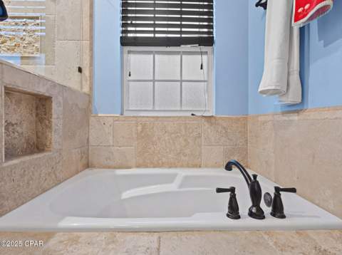 1008 E 10th Street, Lynn Haven FL - photo 7 of 42