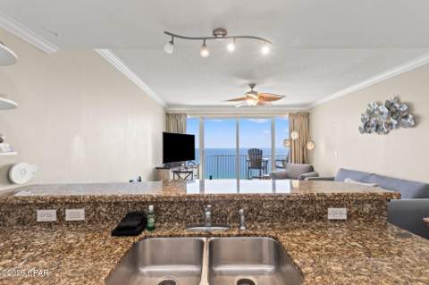9450 S Thomas Drive 2105, Panama City FL - photo 10 of 27