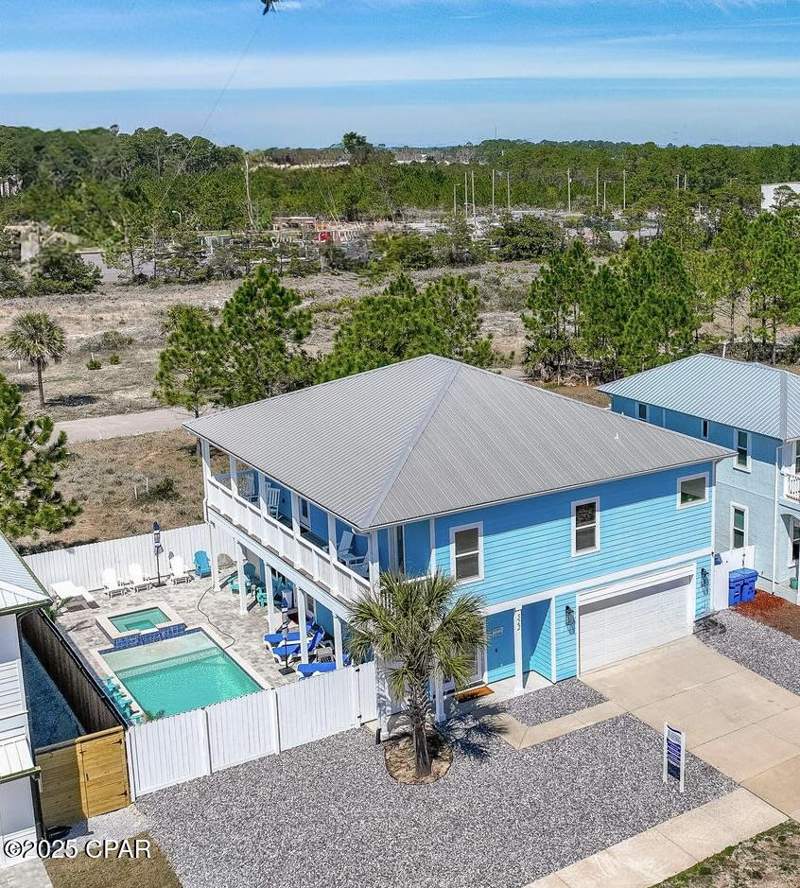 5 bedroom SingleFamilyResidence at 522 Lyndell Lane, Lyndell By The Sea, Panama City Beach — photo 4