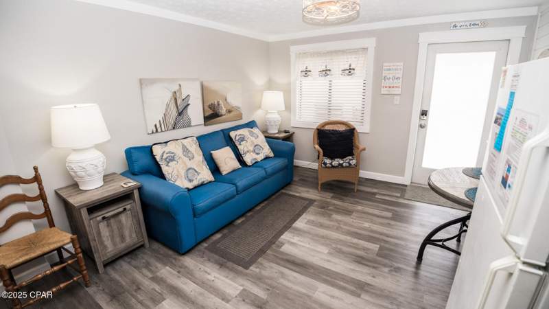 1 bedroom Condominium at 8001 Surf Drive B-10, Stingray Condo., Panama City Beach — photo 3