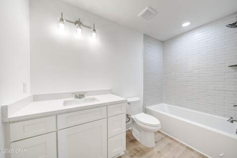 7213 N Lagoon Drive, Panama City FL - photo 24 of 46