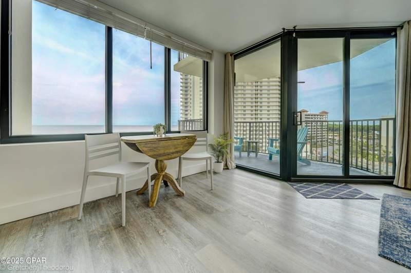 1 bedroom Condominium at 9850 S Thomas Drive 912W, Sunbird Condo, Panama City — photo 3