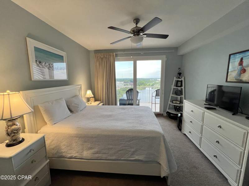 2 bedroom Condominium at 9902 S Thomas Drive 1232, Laketown Wharf, Panama City — photo 5