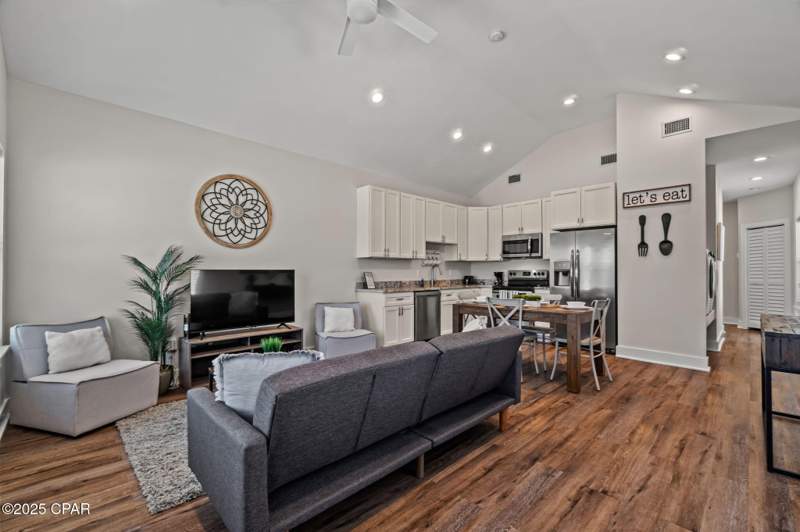 8 bedroom Quadruplex at 2907 Sarah Jean Court, Gulf Pines U-3, Panama City Beach — photo 3