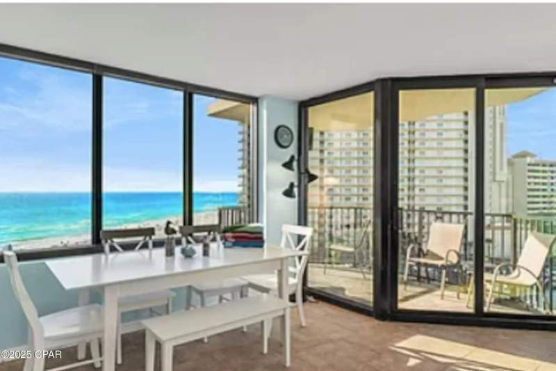 1 bedroom Condominium at 9850 S Thomas Drive 812W, Sunbird Condo, Panama City — photo 4