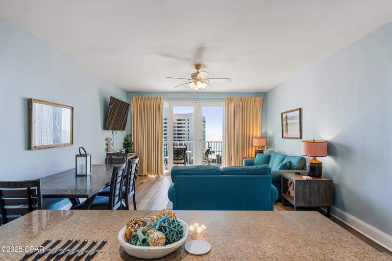 3 bedroom Condominium at 9860 S Thomas Drive 622, Laketown Wharf, Panama City — photo 3