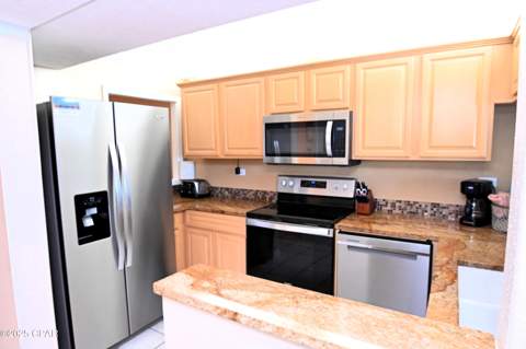 6213 Thomas Drive 507, Panama City FL - photo 13 of 40