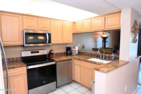 6213 Thomas Drive 507, Panama City FL - photo 14 of 40