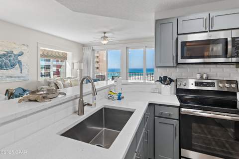 15928 Front Beach Road 601, Panama City Beach FL - photo 12 of 48