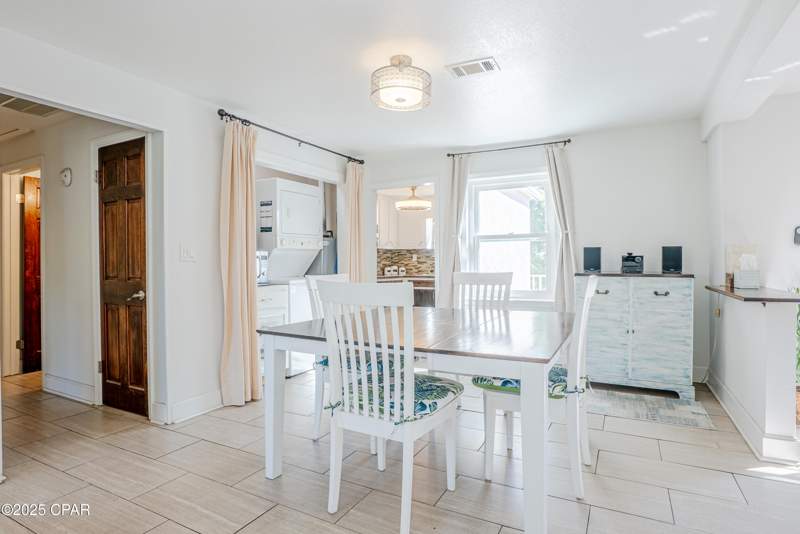 3 bedroom SingleFamilyResidence at 1720 Sherman Avenue, St. Andrews Bay Dev. Co., Panama City — photo 5