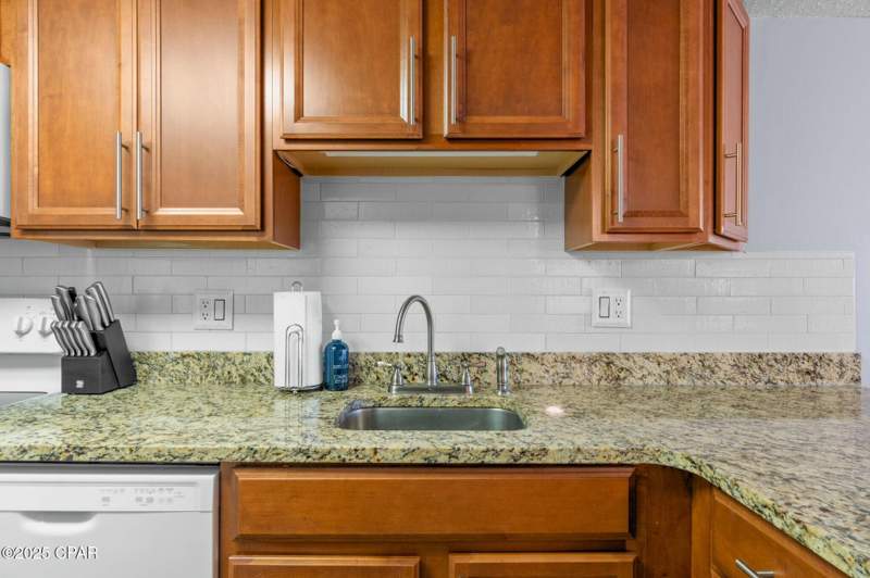 1 bedroom Condominium at 23223 Front Beach Road B3-308, Pinnacle Port Condo, Panama City Beach — photo 4