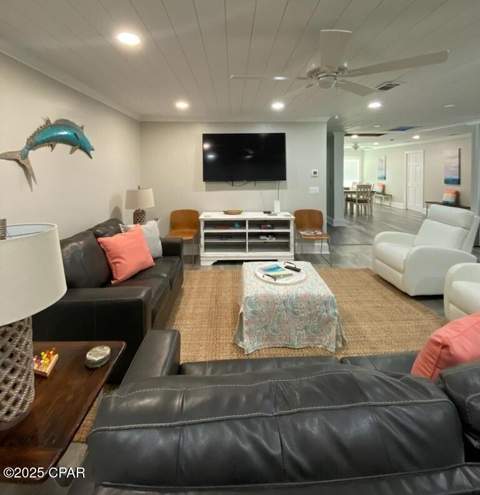 8312 Surf Drive, Panama City Beach FL - photo 8 of 37