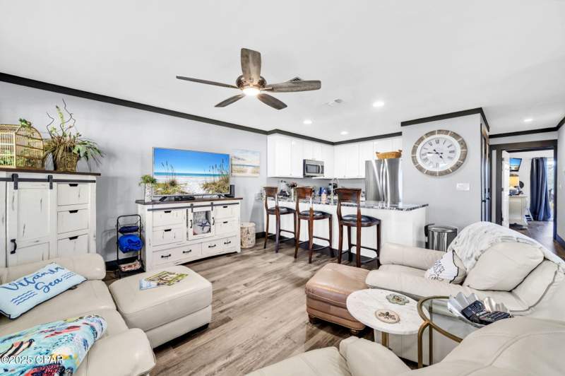 2 bedroom Condominium at 17680 Front Beach Road B305, Peachtree Place Phase I, Panama City Beach — photo 2