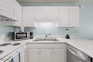 17642 Front Beach Road E6, Panama City Beach FL - photo 7 of 15