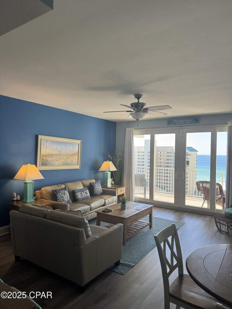 2 bedroom Condominium at 9860 S Thomas Drive 927, Laketown Wharf, Panama City Beach — photo 4