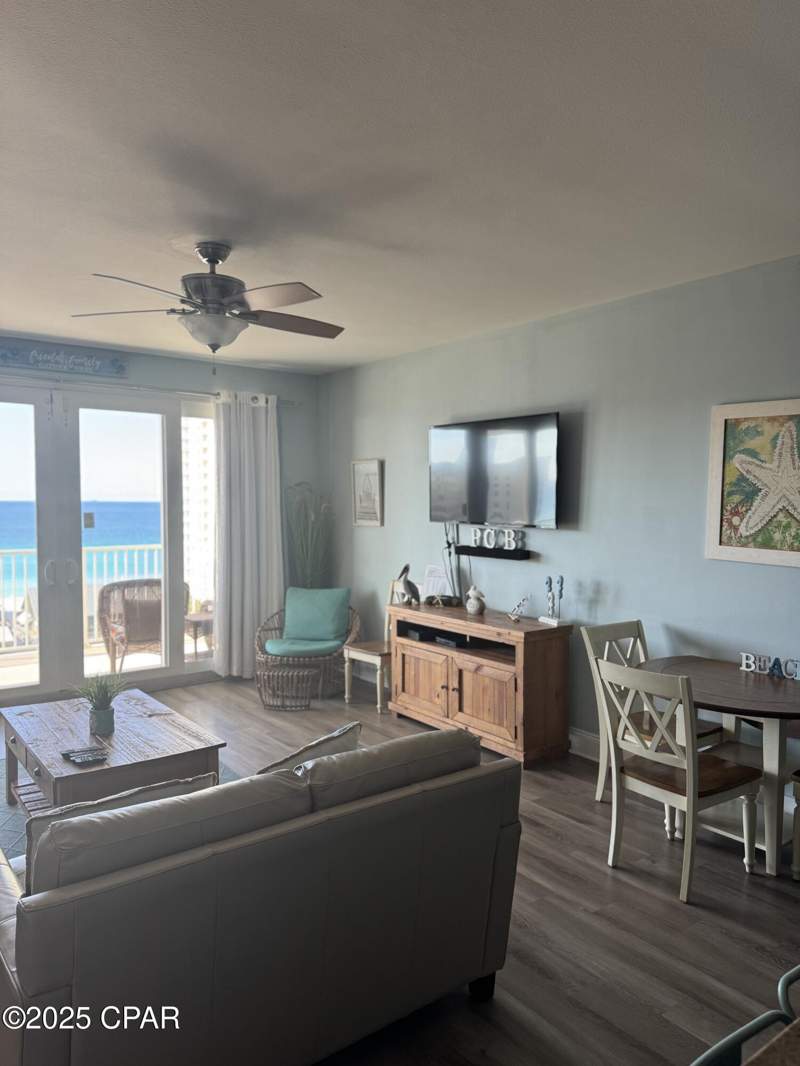 2 bedroom Condominium at 9860 S Thomas Drive 927, Laketown Wharf, Panama City Beach — photo 5