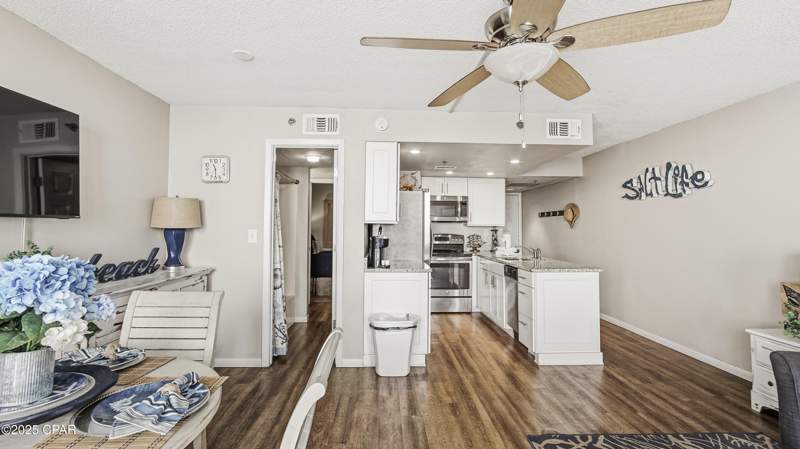 1 bedroom Condominium at 9850 S Thomas Drive 904E, Sunbird Condo, Panama City — photo 4