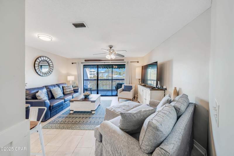 3 bedroom Condominium at 8730 Thomas Drive 313, Villas Of St. Thomas 3, Panama City — photo 3