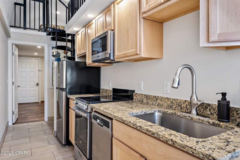 1 bedroom Condominium at 15617 Front Beach Road 325, Ambassador Beach Condo, Panama City Beach — photo 5