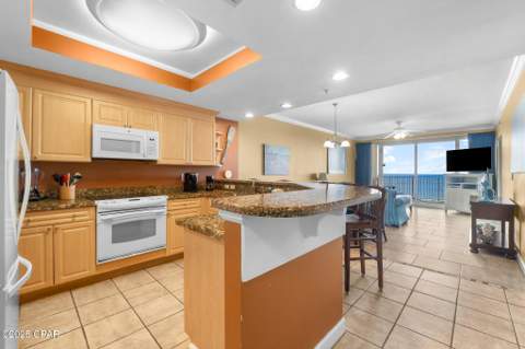 9450 S Thomas Drive 1402C, Panama City Beach FL - photo 12 of 28